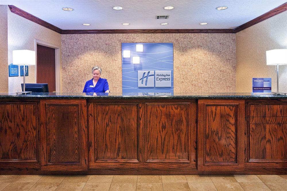 Holiday Inn Express & Suites Midwest City By Ihg Interno foto