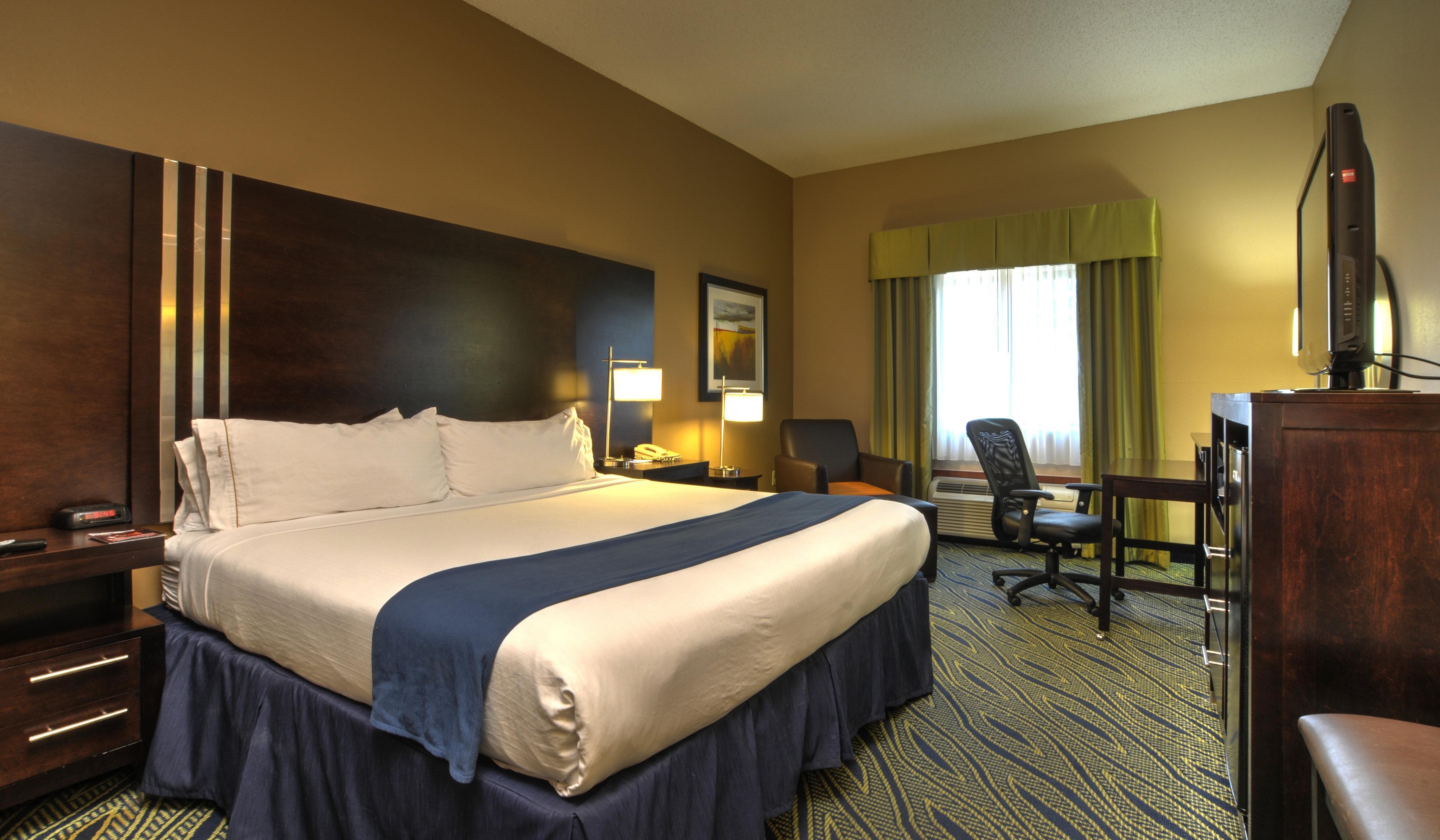 Holiday Inn Express & Suites Midwest City By Ihg Esterno foto