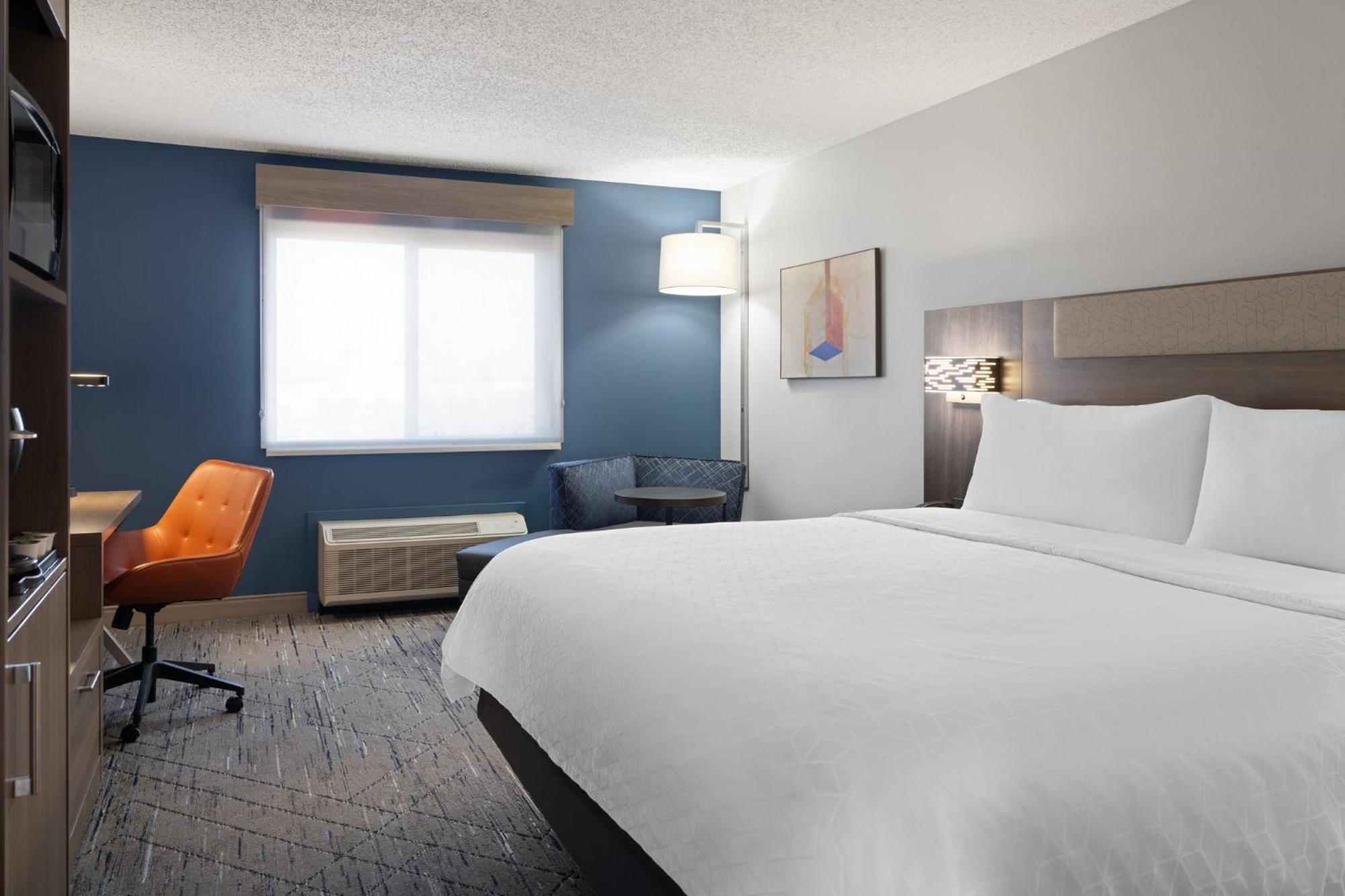 Holiday Inn Express & Suites Midwest City By Ihg Esterno foto