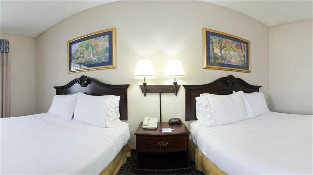 Holiday Inn Express & Suites Midwest City By Ihg Esterno foto