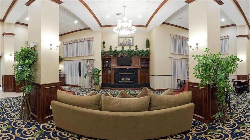 Holiday Inn Express & Suites Midwest City By Ihg Esterno foto